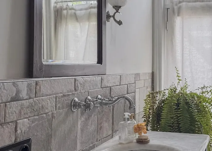 Sfeervolle Vooroorlogse Woning Nabij Centrum Apartament