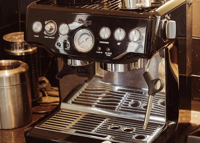 Sfeervolle Vooroorlogse Woning Nabij Centrum *