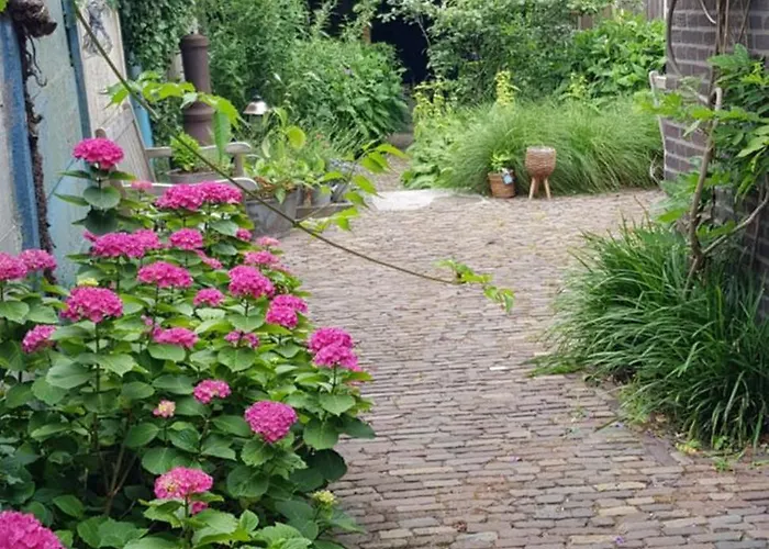 Apartament Sfeervolle Vooroorlogse Woning Nabij Centrum