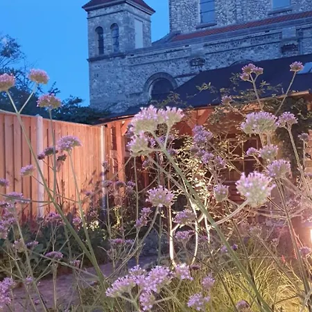 아파트 Sfeervolle Vooroorlogse Woning Nabij Centrum 에인트호번