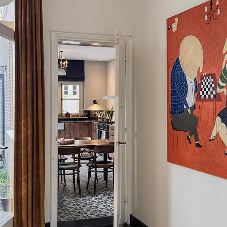 Sfeervolle Vooroorlogse Woning Nabij Centrum 에인트호번