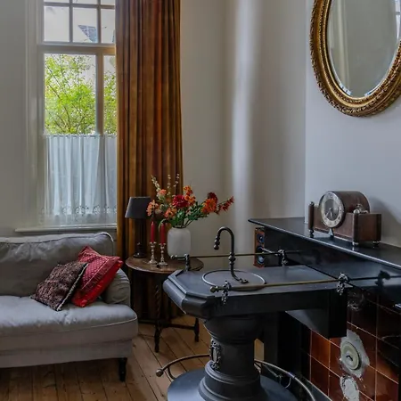 Sfeervolle Vooroorlogse Woning Nabij Centrum 에인트호번