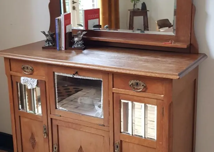 Sfeervolle Vooroorlogse Woning Nabij Centrum *